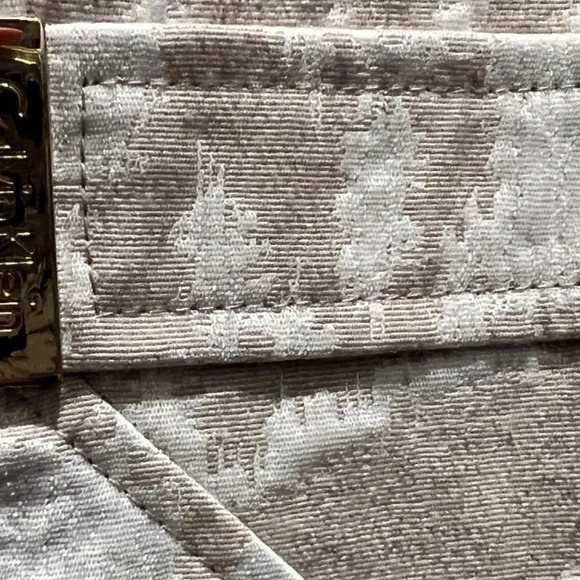 Calvin Klein Size 10 A-Line - Asymmetrical Dress Beige and Cream Print Like New - Picture 10 of 16